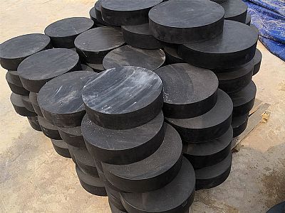 汪清县板式橡胶支座由若干层橡胶片与薄钢板经加压硫化